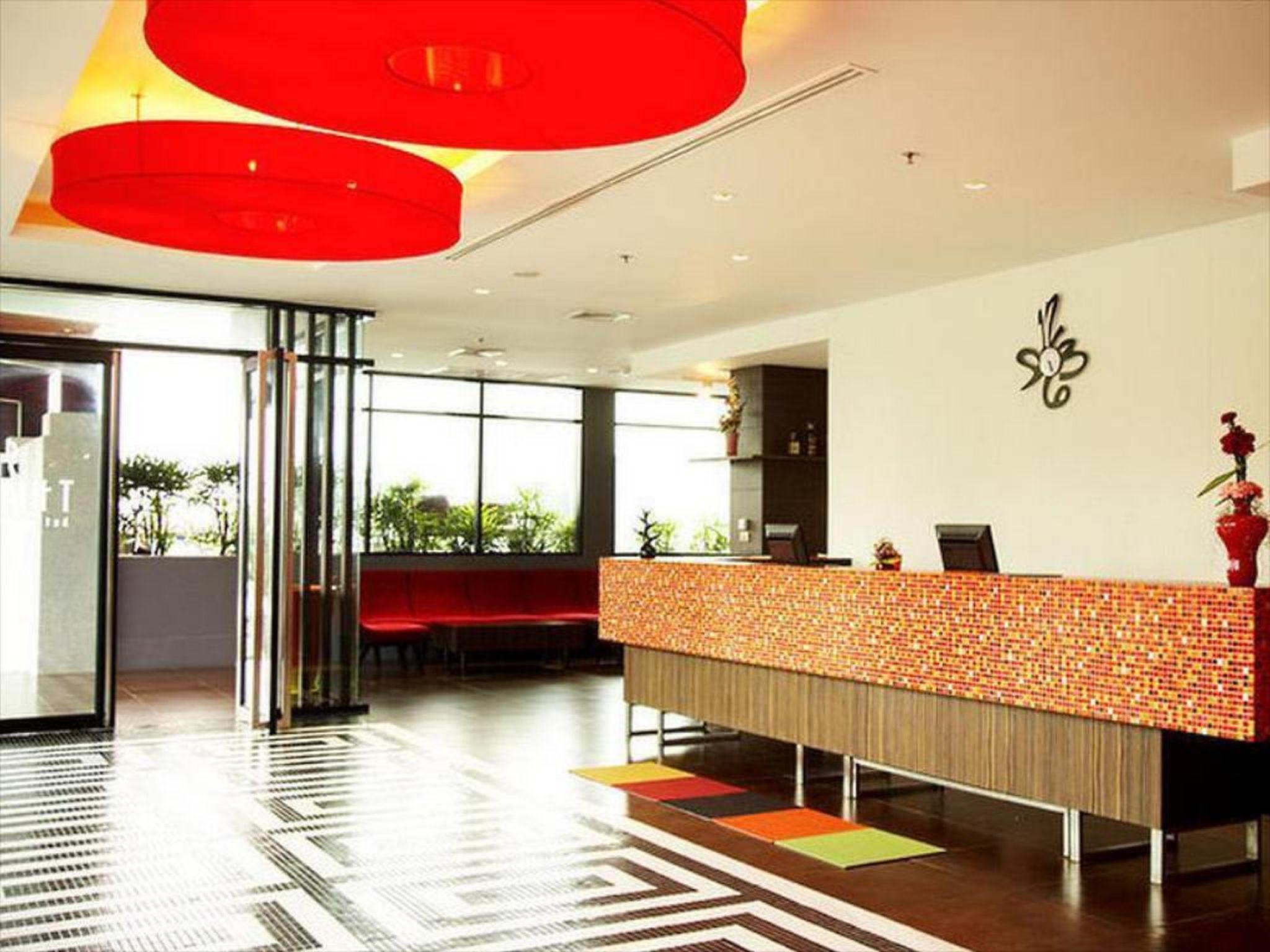 โรงแรมเดอะเซส บางแสน ภายนอก รูปภาพ