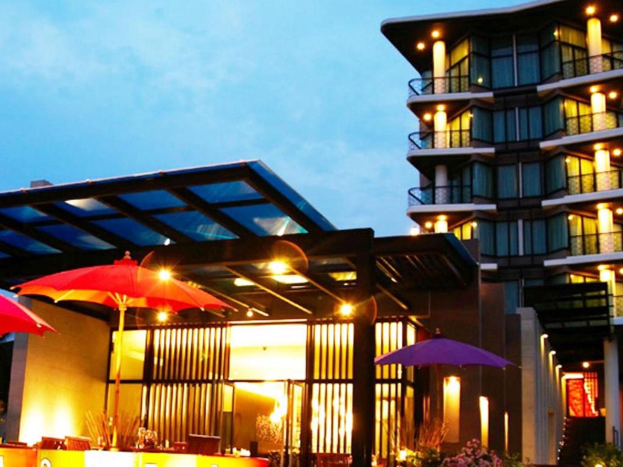 โรงแรมเดอะเซส บางแสน ภายนอก รูปภาพ
