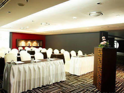 โรงแรมเดอะเซส บางแสน ภายนอก รูปภาพ
